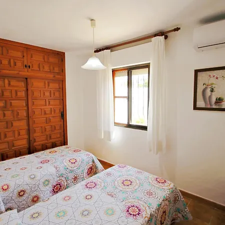 Sendra - Rustic For Nature Lovers In Villa
