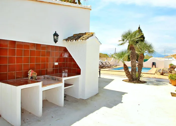 Sendra - Rustic For Nature Lovers In Villa *