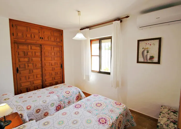Sendra - Rustic For Nature Lovers In Villa