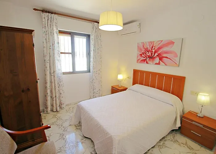 Villa Sendra - Rustic For Nature Lovers In